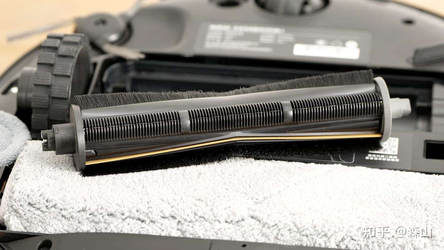 Hình ảnh robot hút bụi